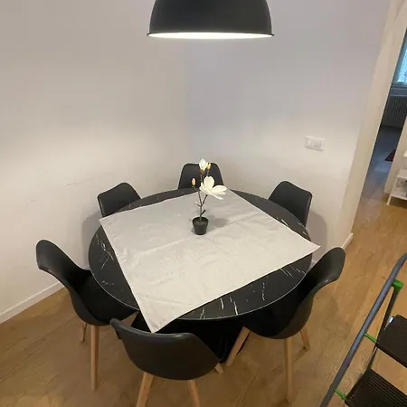 Snapstay 6 Posti Letto Appartamento Trieste