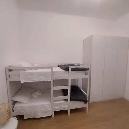 Snapstay 6 Posti Letto Apartment Trieste