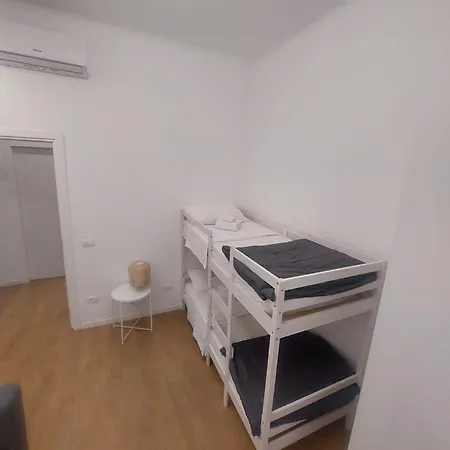 Apartment Snapstay 6 Posti Letto